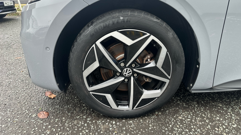 Volkswagen ID.3 150kW Tour Pro S 77kWh 5dr Auto Electric Hatchback